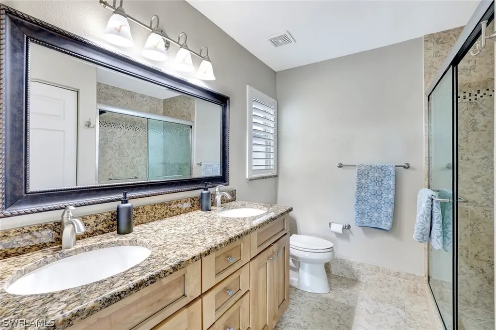 6270 Huntington Lakes Circle Naples FL 34119