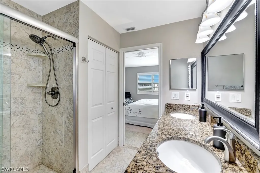 6270 Huntington Lakes Circle Naples FL 34119