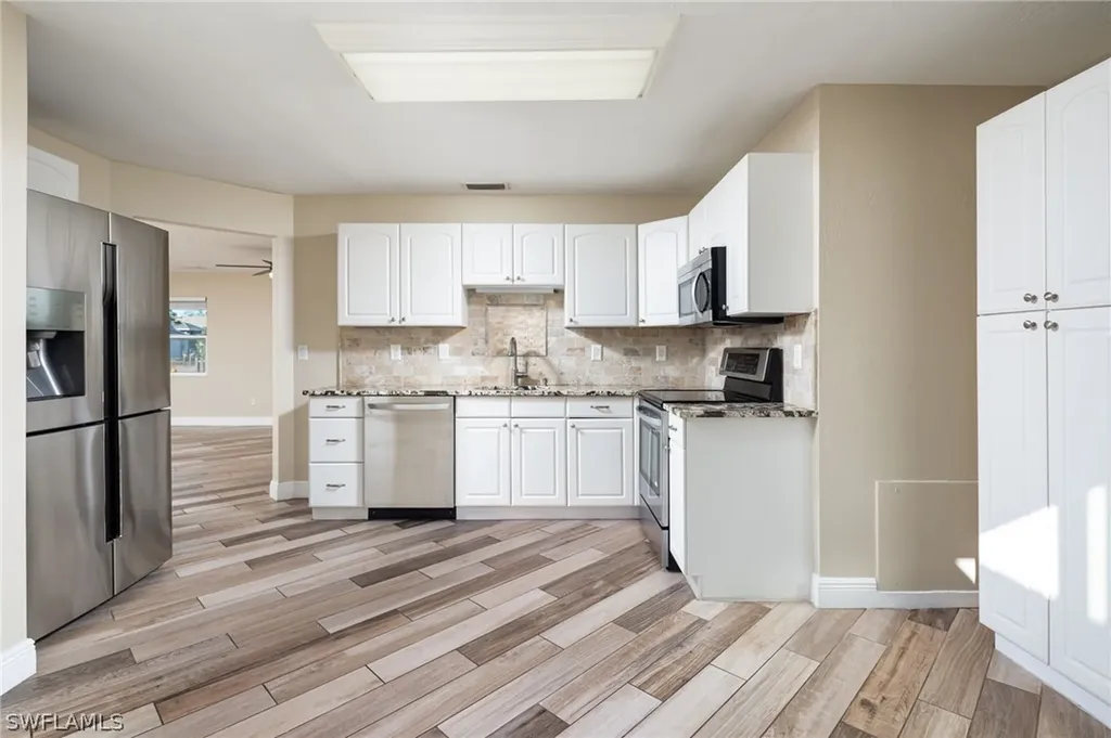 741 105th Avenue N Naples FL 34108