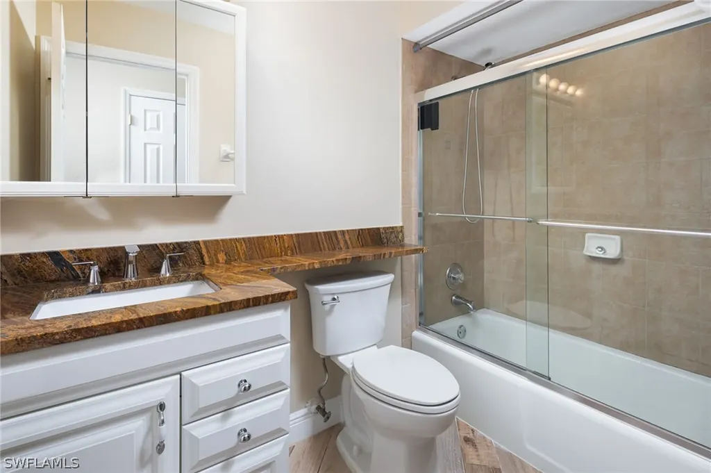 741 105th Avenue N Naples FL 34108