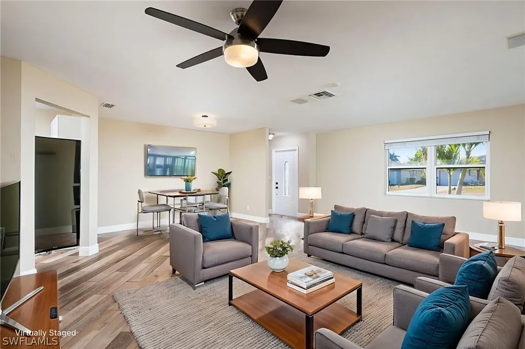 741 105th Avenue N Naples FL 34108