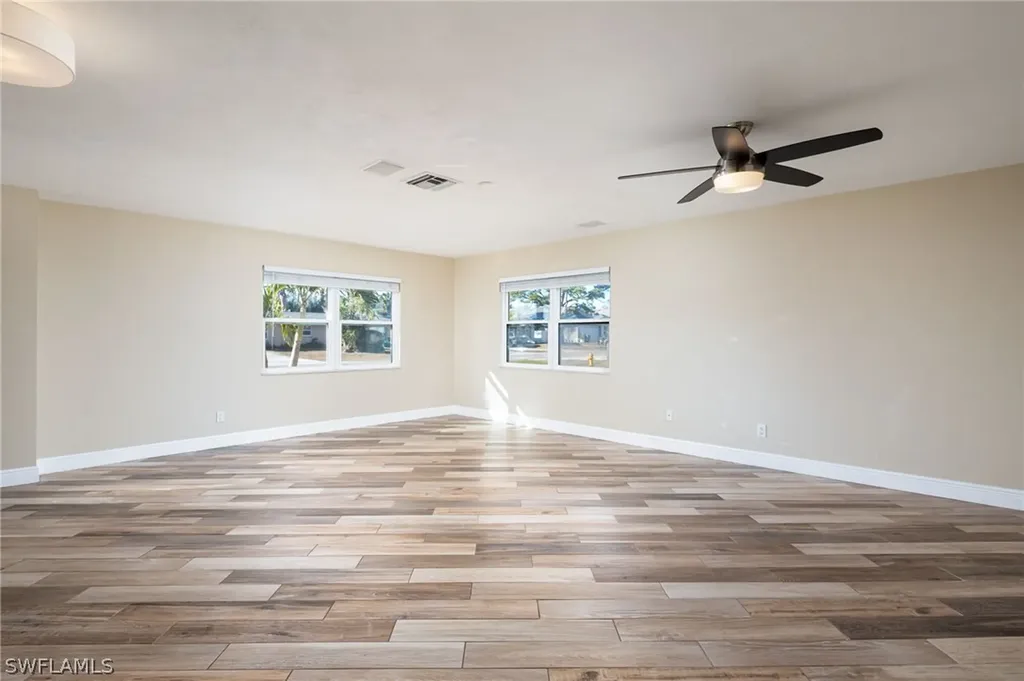 741 105th Avenue N Naples FL 34108