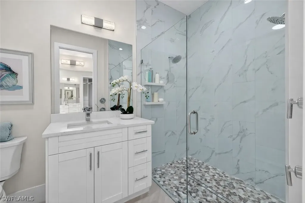 6461 Livingston Woods Lane Naples FL 34109