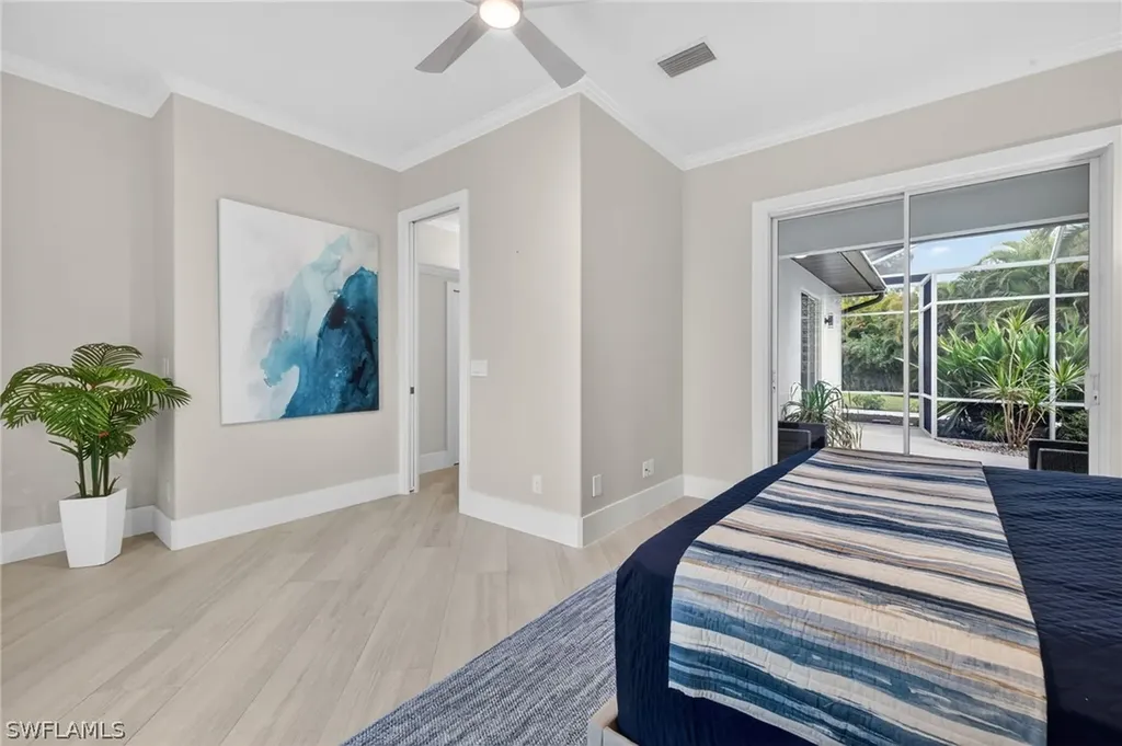 6461 Livingston Woods Lane Naples FL 34109