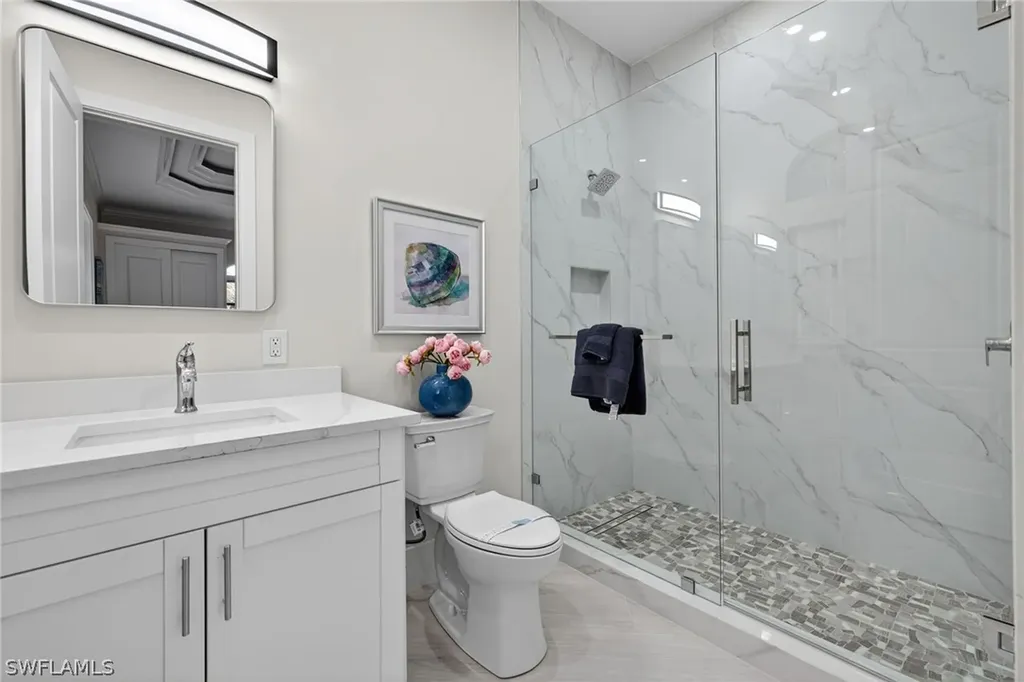 6461 Livingston Woods Lane Naples FL 34109