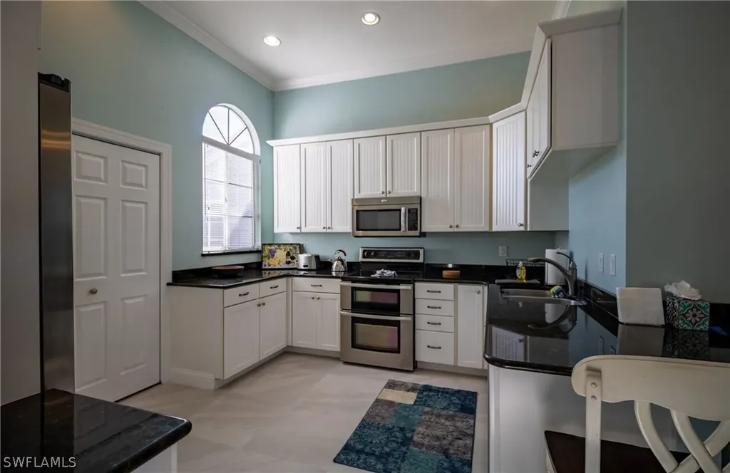 2611 Citrus Lake Drive Naples FL 34109