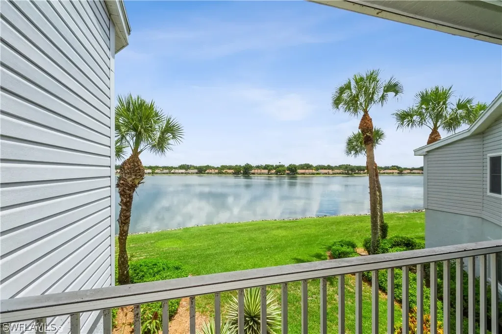 2611 Citrus Lake Drive Naples FL 34109