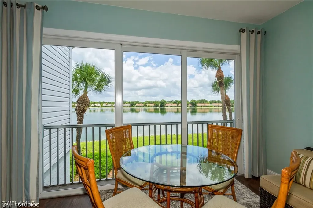 2611 Citrus Lake Drive Naples FL 34109