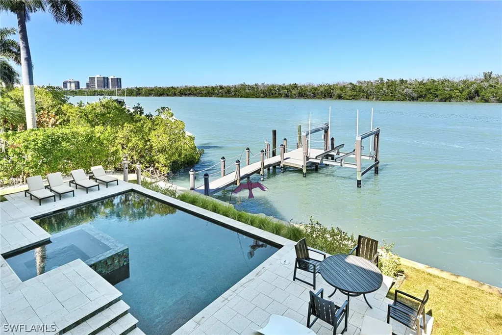 26744 Mclaughlin Boulevard Bonita Springs FL 34134