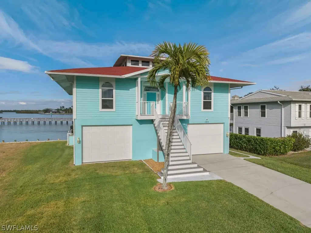 105 Pago Pago Drive W Naples FL 34113