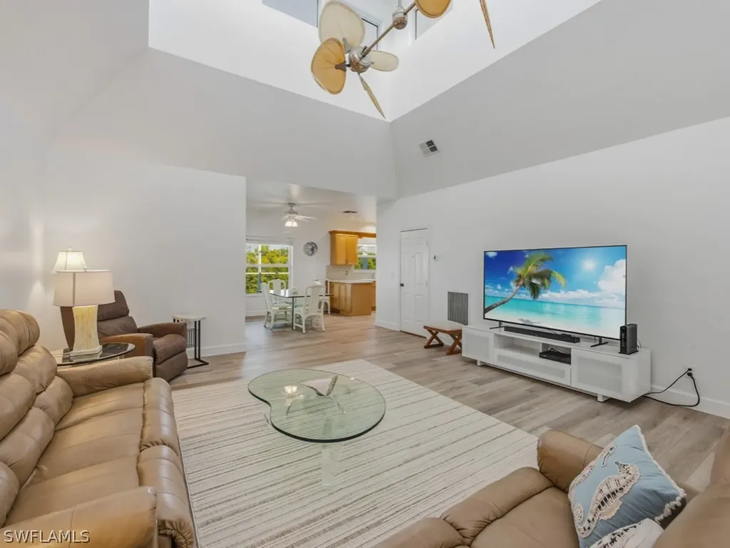 105 Pago Pago Drive W Naples FL 34113
