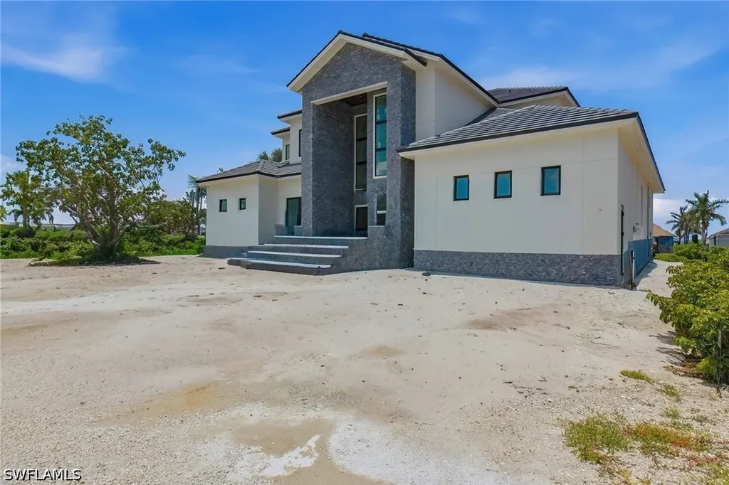 1790 Maywood Court Marco Island FL 34145