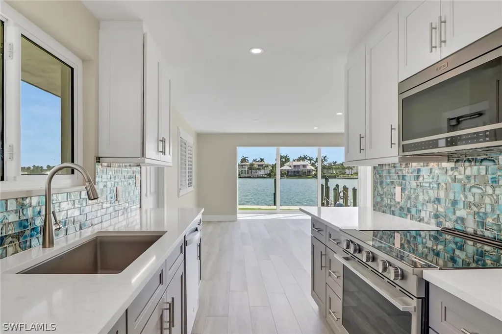 2500 Gulf Shore Boulevard N Naples FL 34103