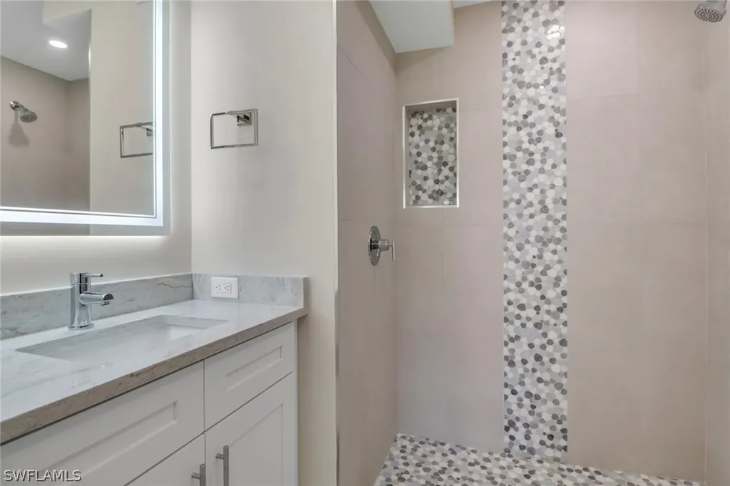 2500 Gulf Shore Boulevard N Naples FL 34103