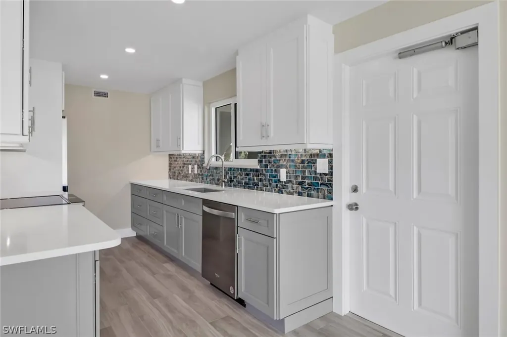 2500 Gulf Shore Boulevard N Naples FL 34103