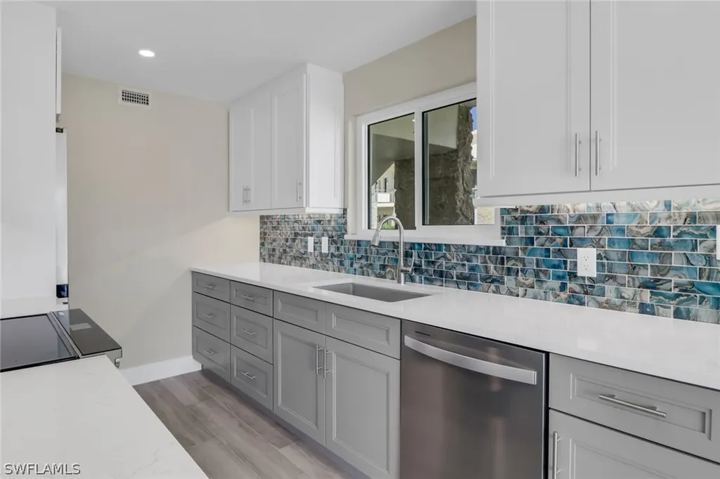 2500 Gulf Shore Boulevard N Naples FL 34103