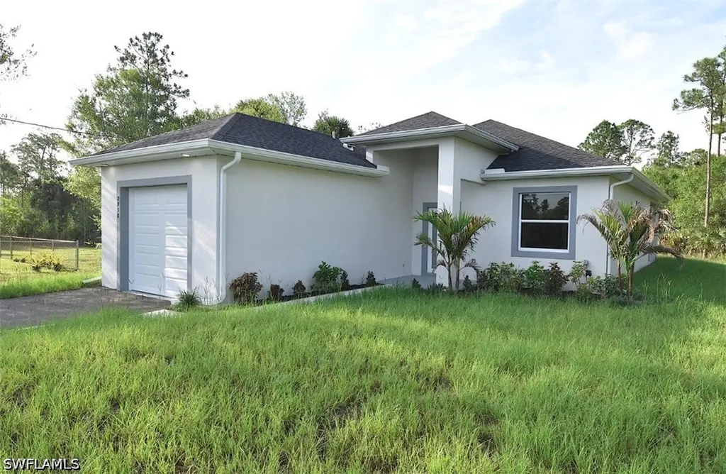 2958 70th Avenue NE Naples FL 34120