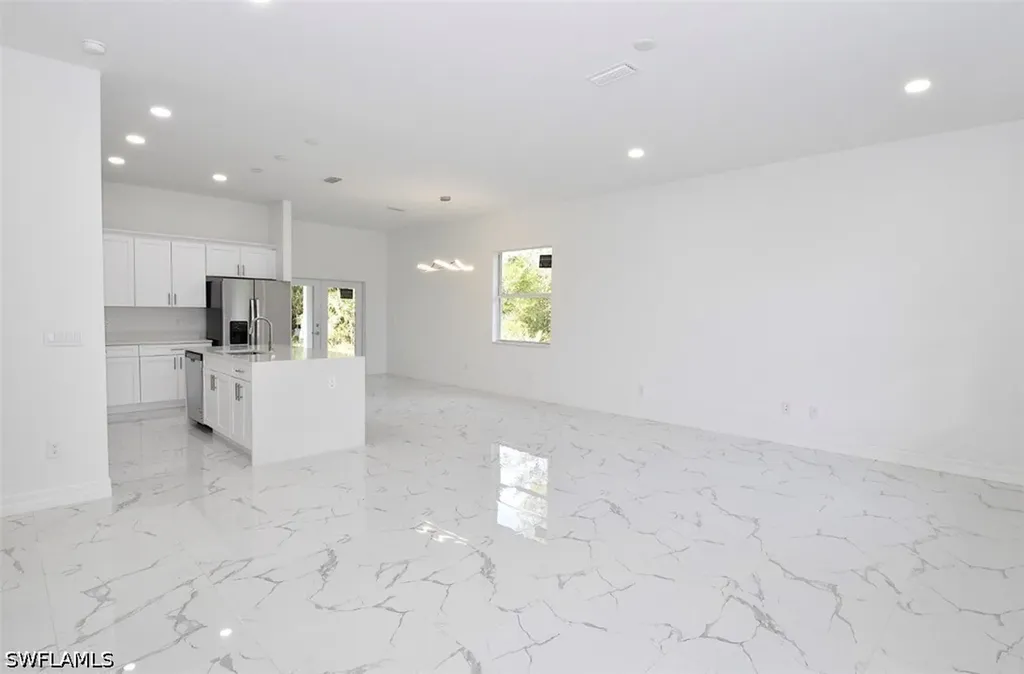 2958 70th Avenue NE Naples FL 34120