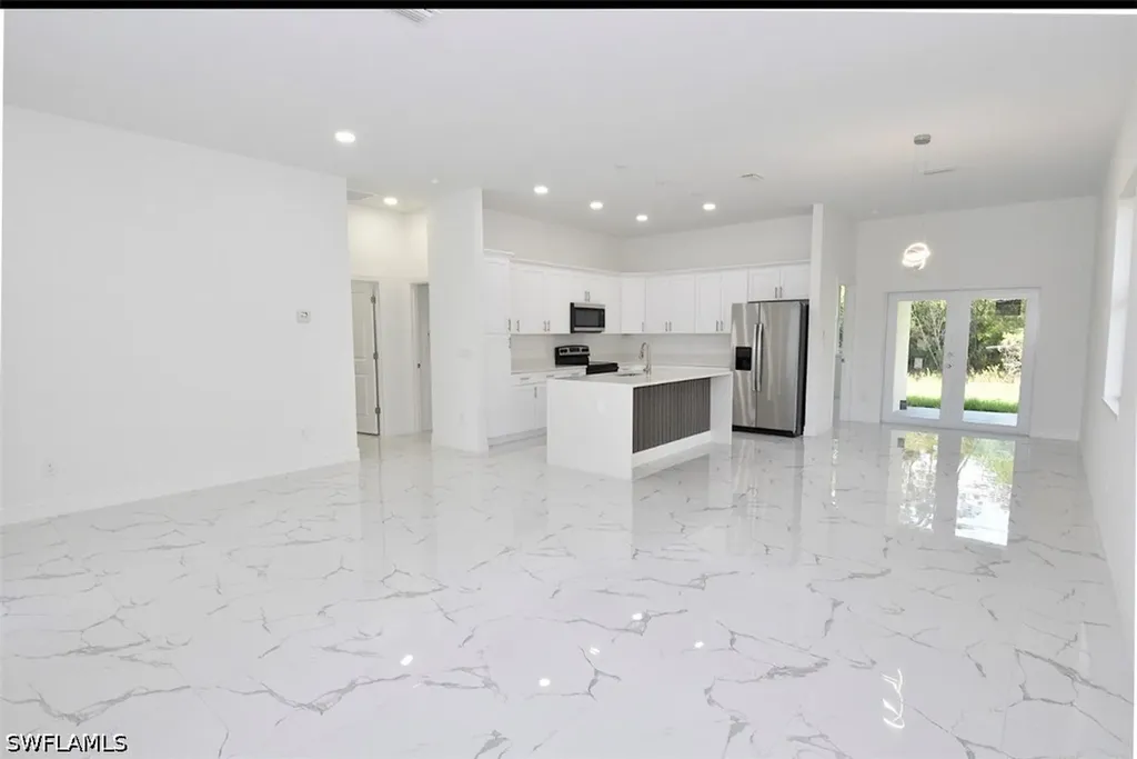 2958 70th Avenue NE Naples FL 34120
