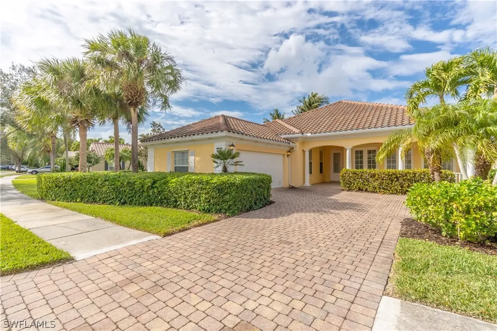 7337 Donatello Court Naples FL 34114