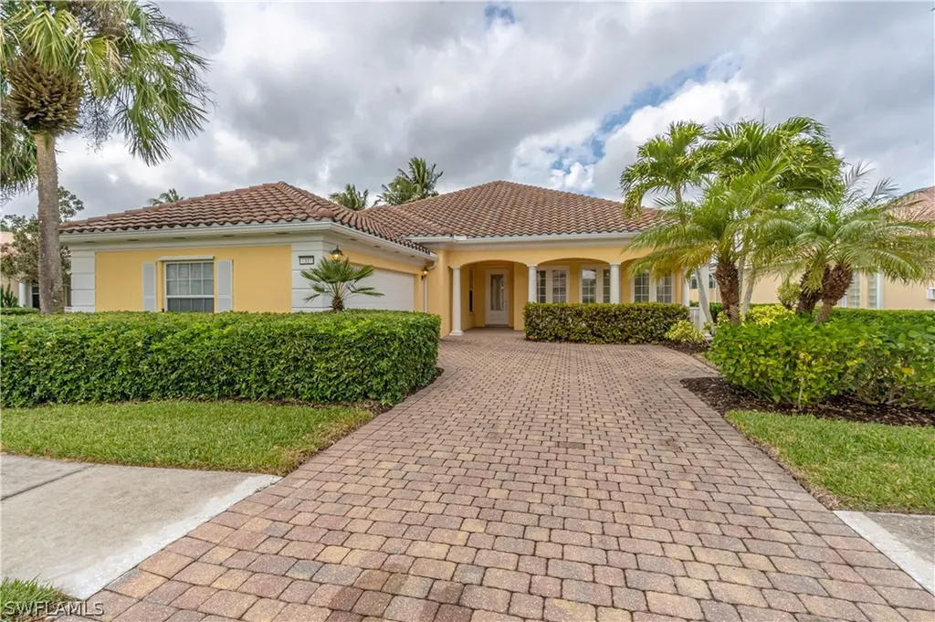 7337 Donatello Court Naples FL 34114
