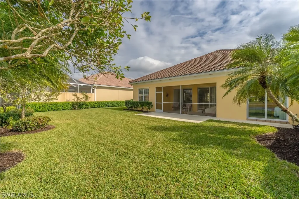 7337 Donatello Court Naples FL 34114