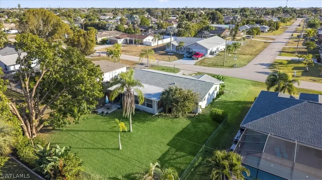 511 SE 34th Terrace Cape Coral FL 33904