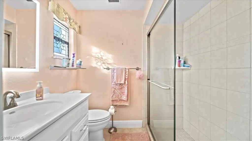 511 SE 34th Terrace Cape Coral FL 33904