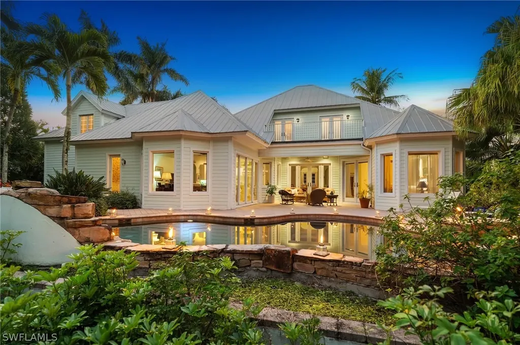 368 Hawser Lane Naples FL 34102