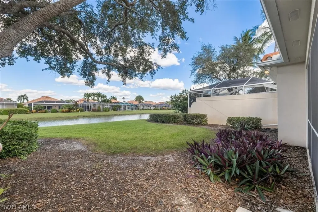 3575 El Verdado Court Naples FL 34109