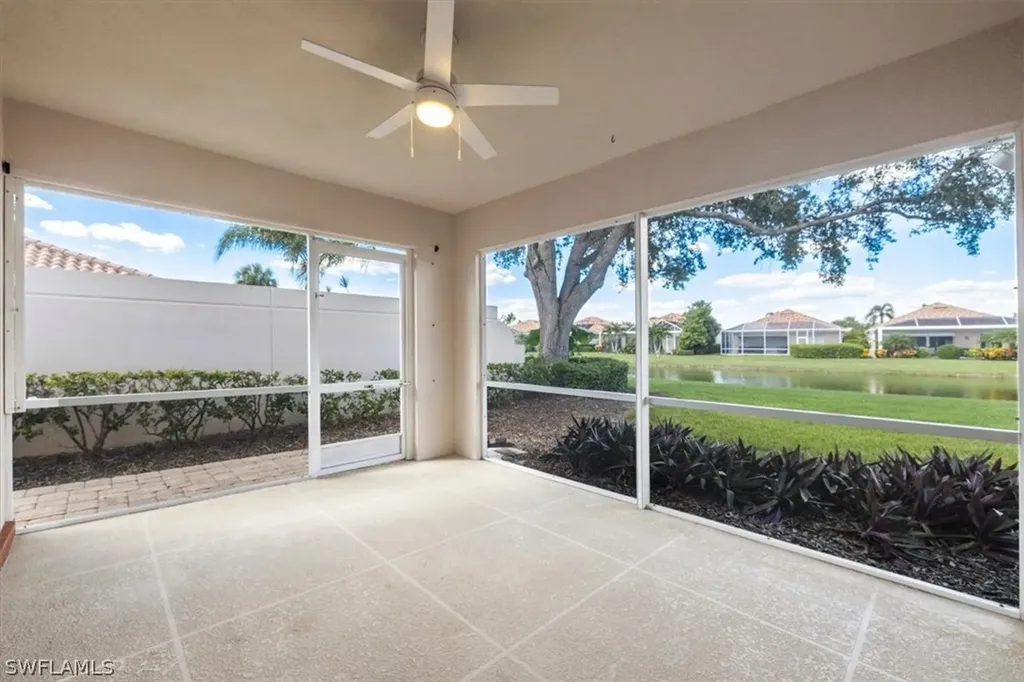 3575 El Verdado Court Naples FL 34109