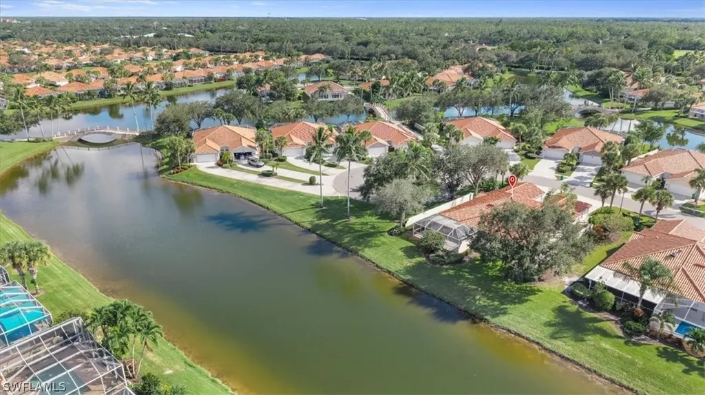 3575 El Verdado Court Naples FL 34109