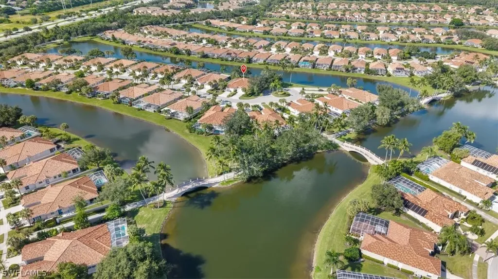 3575 El Verdado Court Naples FL 34109