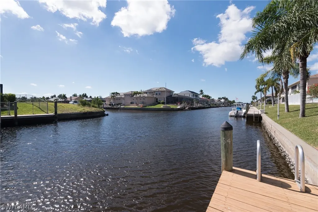 822 SW 48th Terrace Cape Coral FL 33914