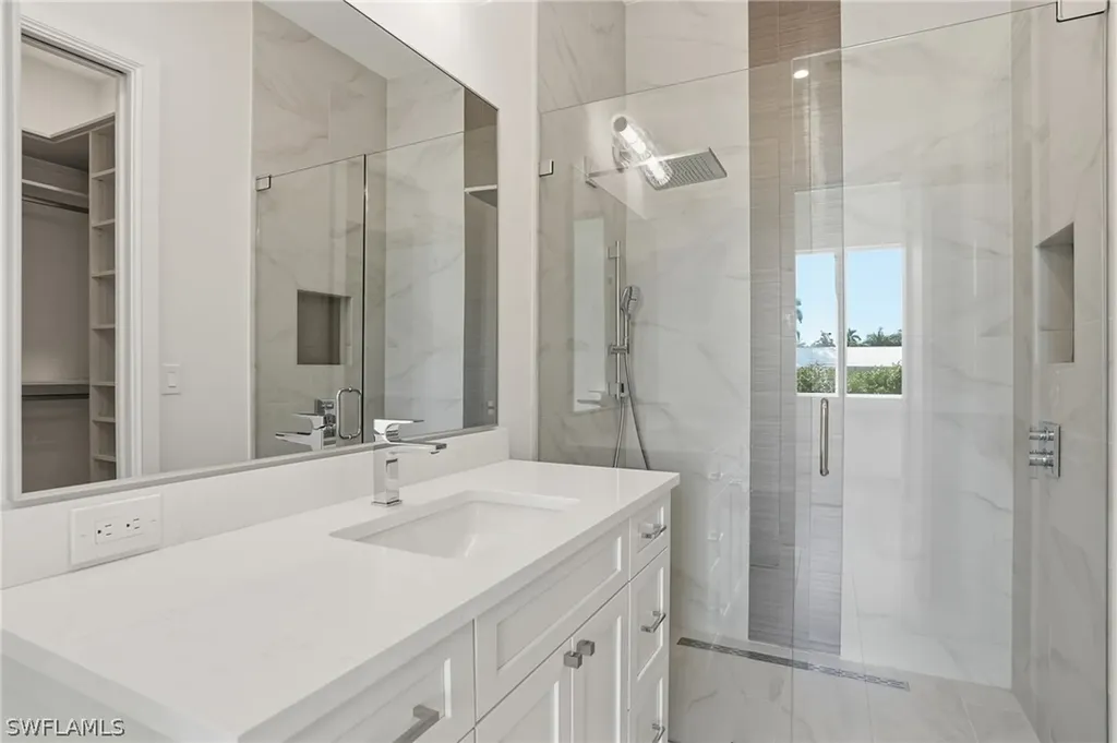 623 Park Shore Drive Naples FL 34103