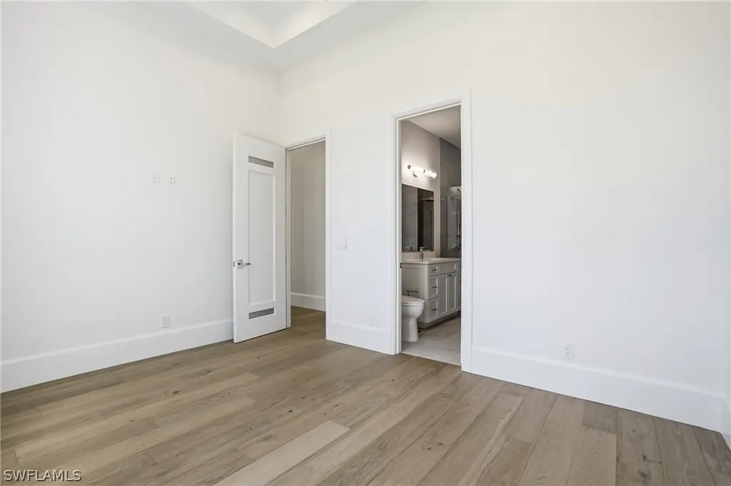 623 Park Shore Drive Naples FL 34103
