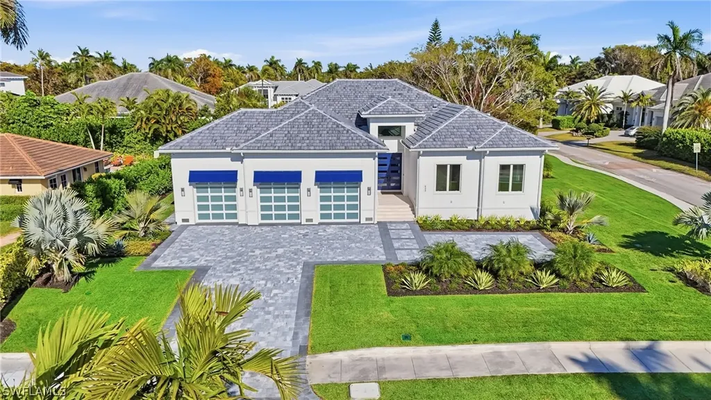 623 Park Shore Drive Naples FL 34103