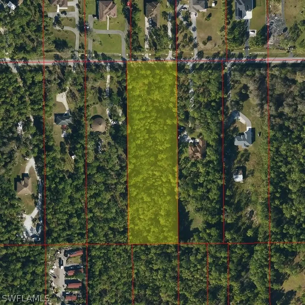 8TH Avenue NE Naples FL 34120