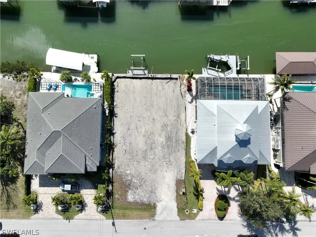 238 6th Street Bonita Springs FL 34134