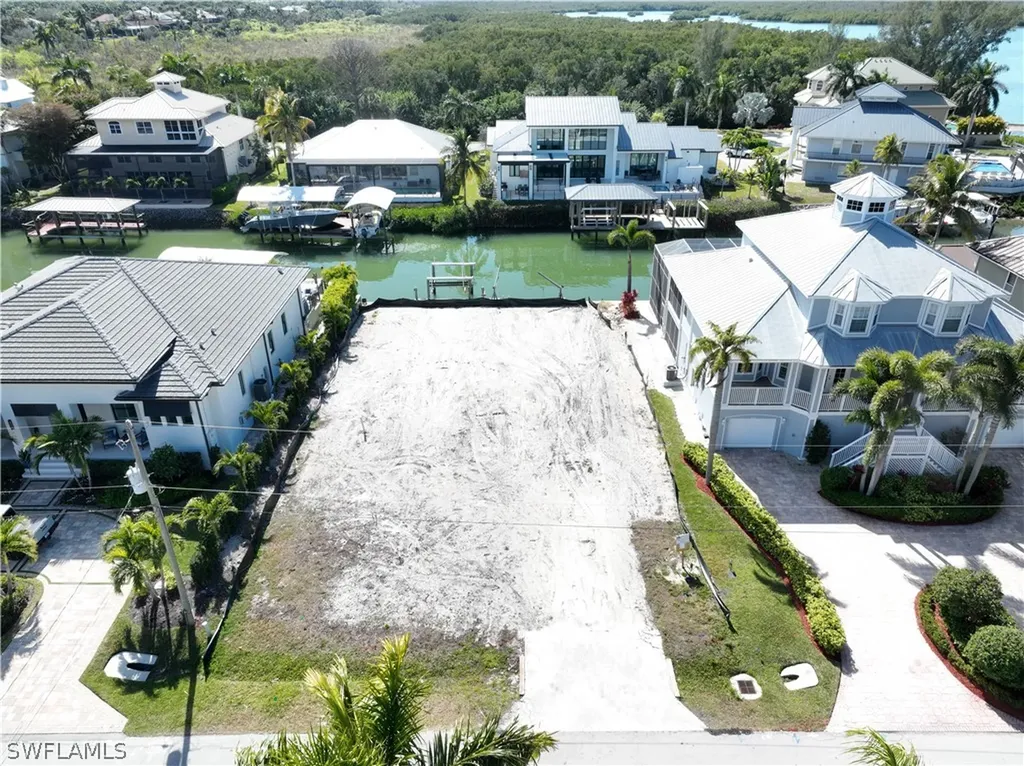 238 6th Street Bonita Springs FL 34134