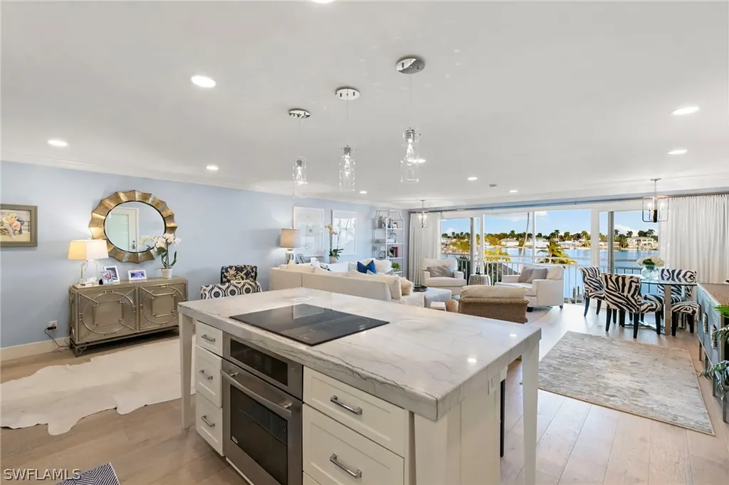 2800 Gulf Shore Boulevard N Naples FL 34103
