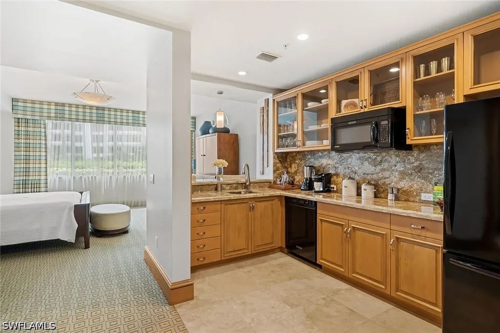 4501 Gulf Shore Boulevard N Naples FL 34103