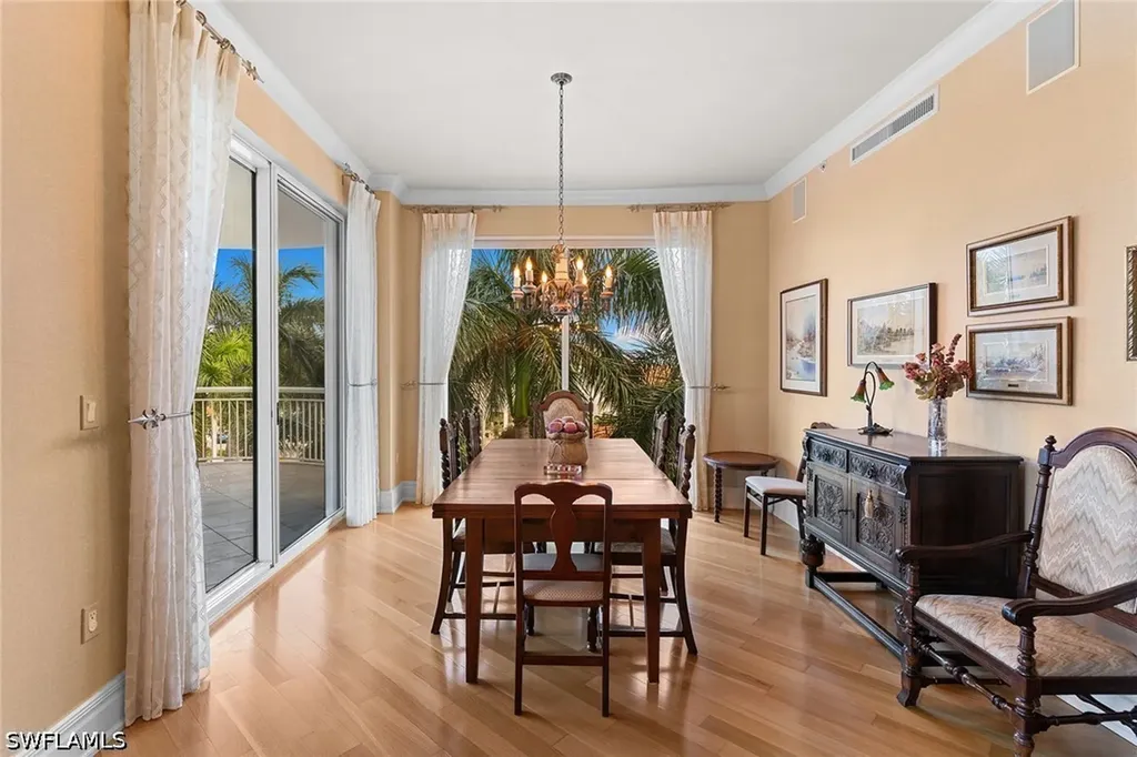4501 Gulf Shore Boulevard N Naples FL 34103