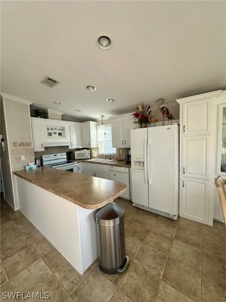 1197 Diamond Lake Circle Naples FL 34114