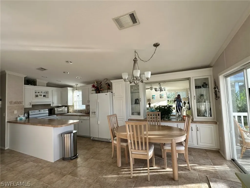 1197 Diamond Lake Circle Naples FL 34114