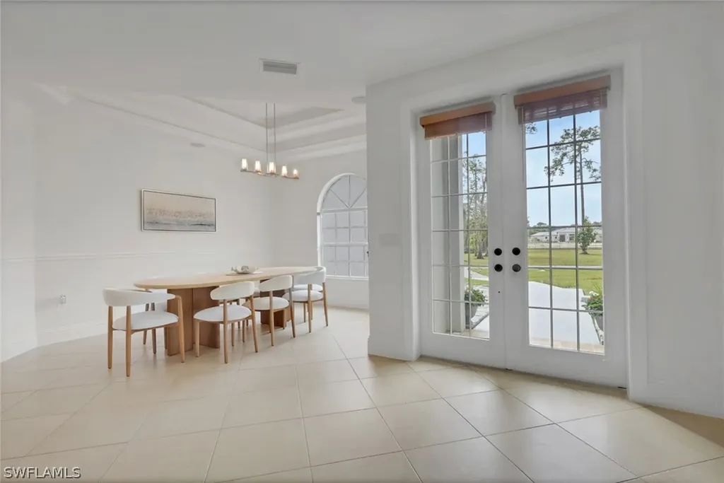 6181 Hidden Oaks Lane Naples FL 34119