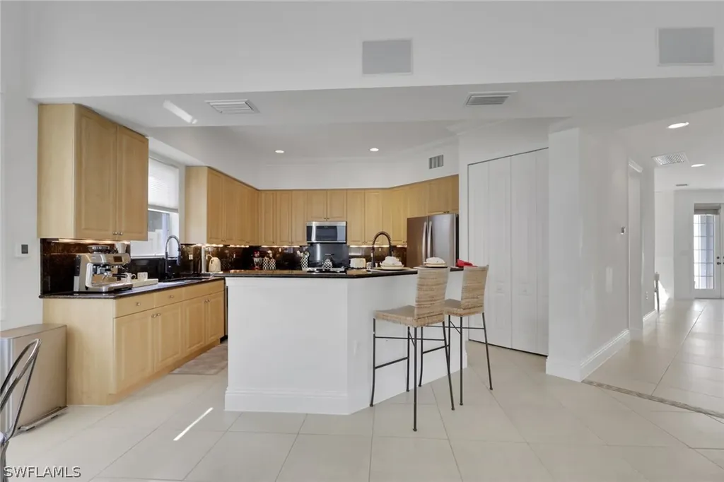 6181 Hidden Oaks Lane Naples FL 34119