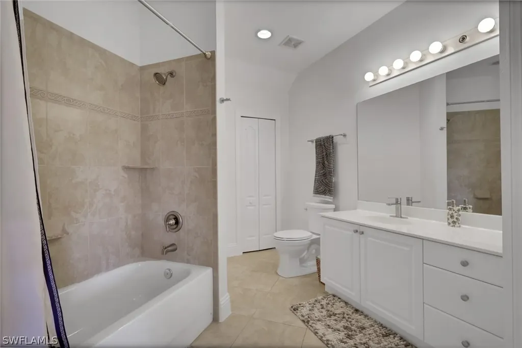 6181 Hidden Oaks Lane Naples FL 34119