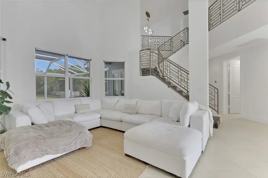 6181 Hidden Oaks Lane Naples FL 34119