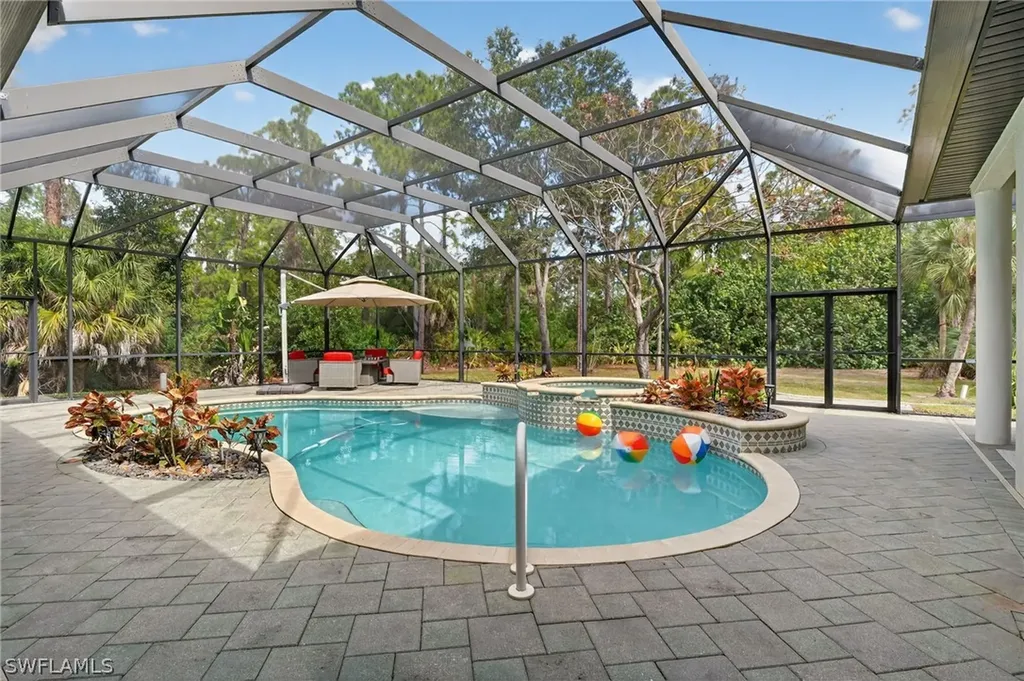 2360 19th Street SW Naples FL 34117